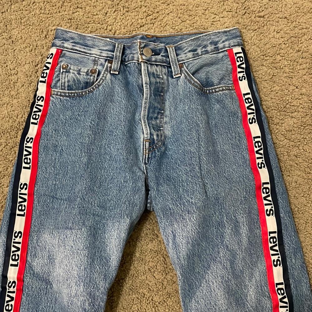 levi jeans
